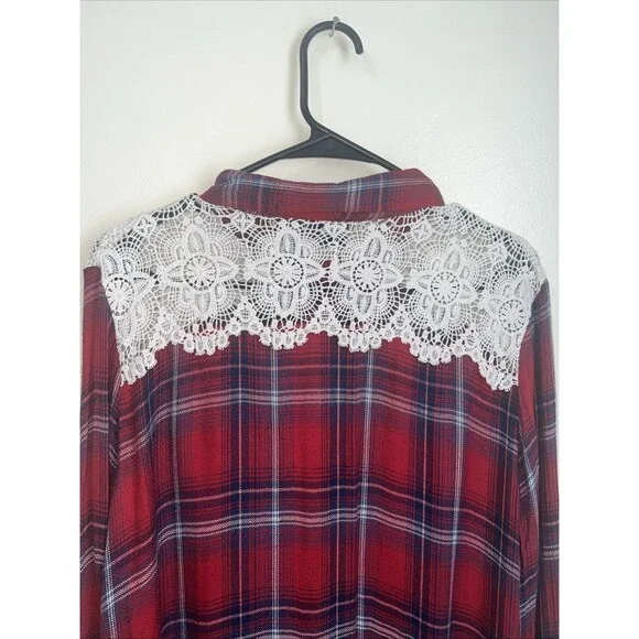 Sara Studio Long Sleeve Red Flannel Lace Button Up Shirt Women’s Large Crocheted - Picture 7 of 7
